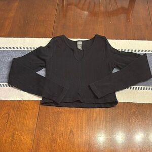 black ribbed long sleeve e fitted topping top